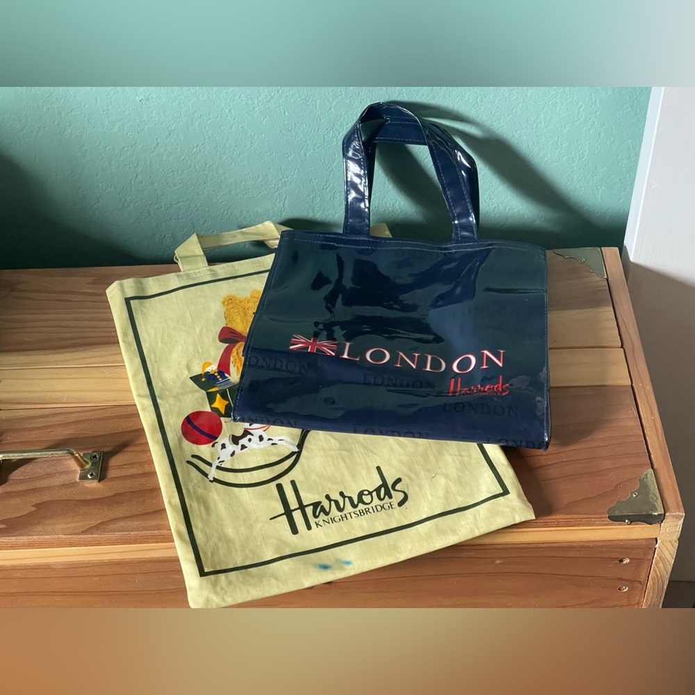 Two VTG Teddy Bear 15x11”; London 10x10” Harrods Knightsbridge PVC Cotton Totes